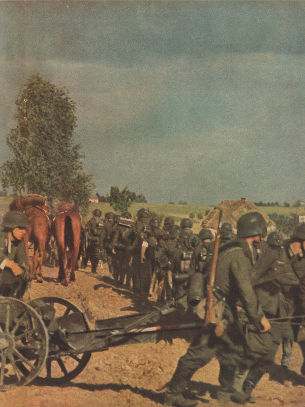 Signal magazine No 11 from 1943 Dutch language downloadable PDF